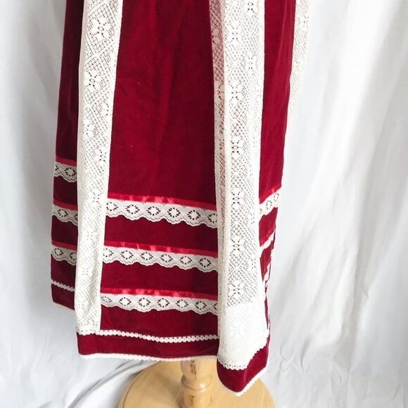 Vintage carefree fashions velvet/lace skirt size S - Picture 5 of 7